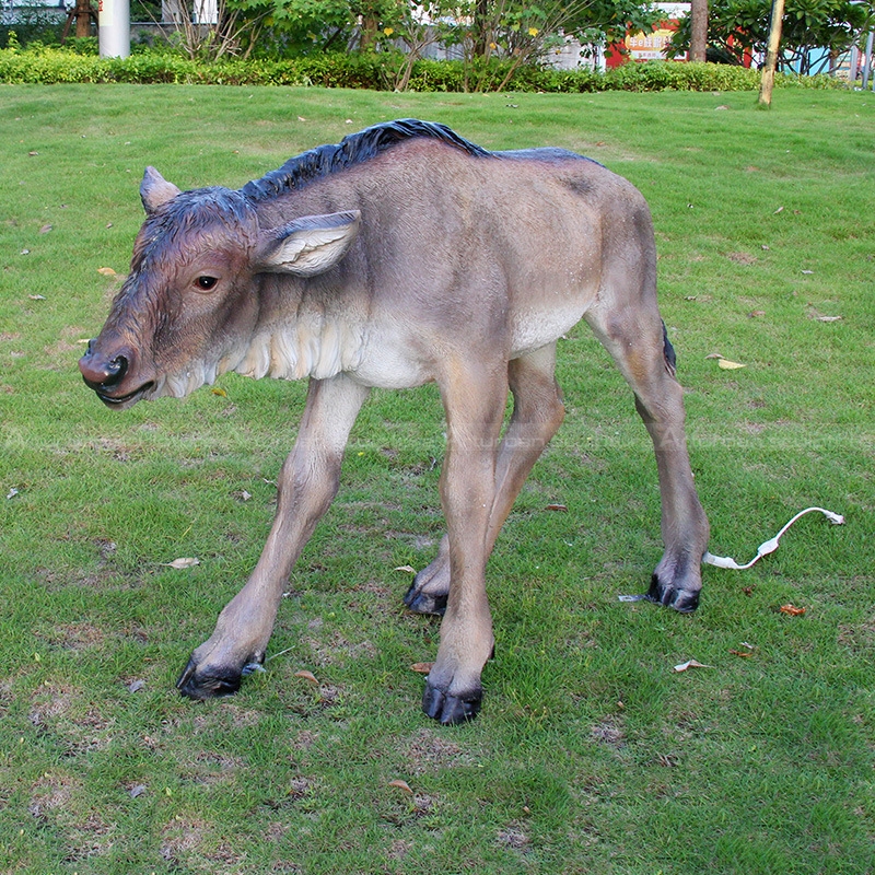 gnu sculpture