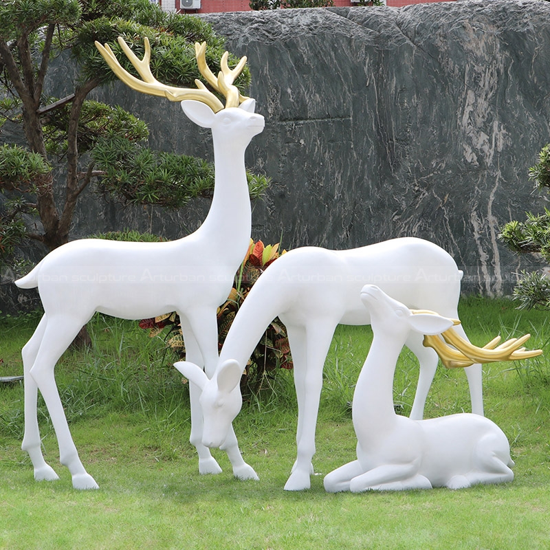 deer family sculpture