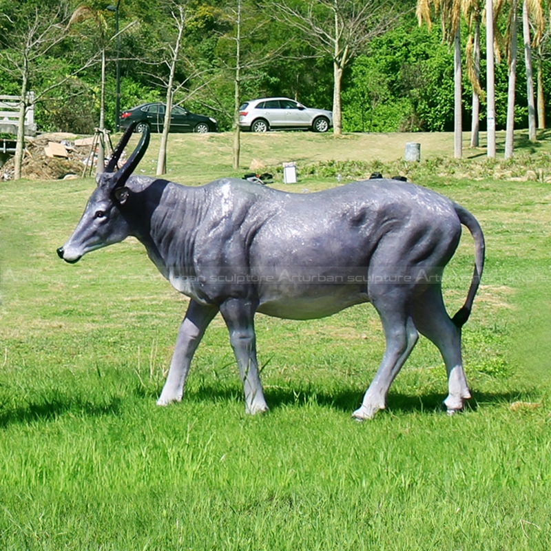 buffalo garden statue