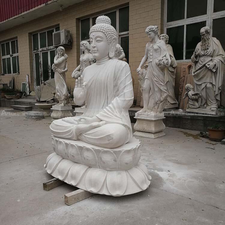 sitting buddha statue outdoor