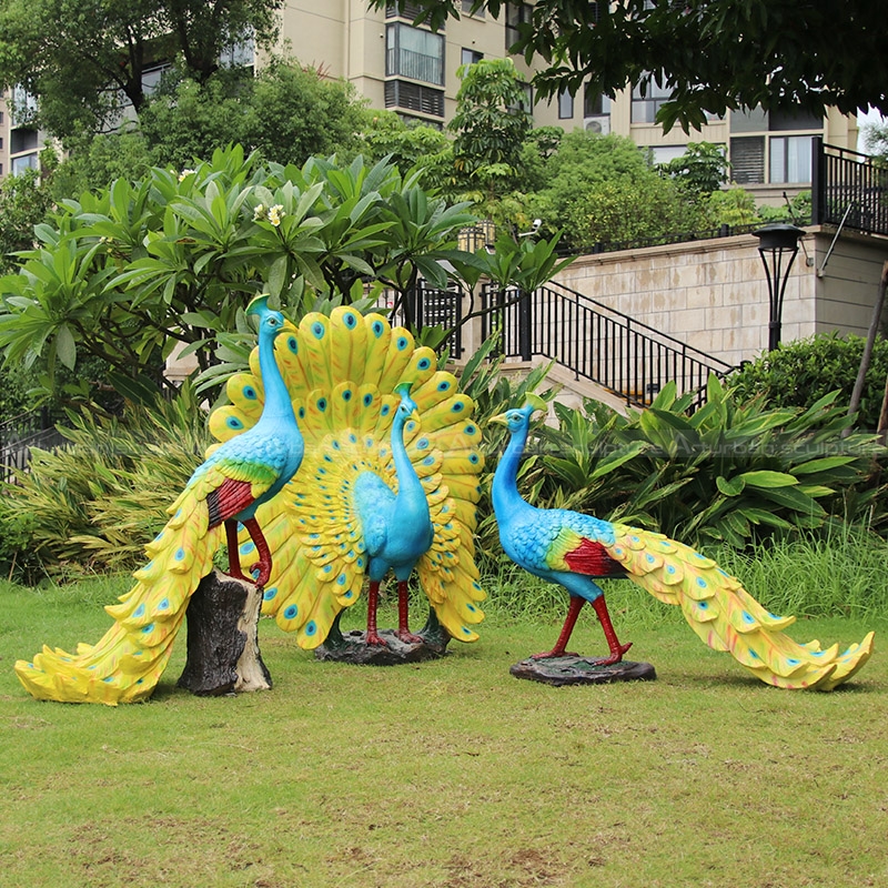 peacock garden sculpture