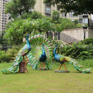 peacock garden sculpture