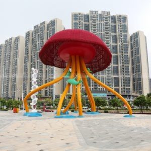 metal jellyfish sculpture