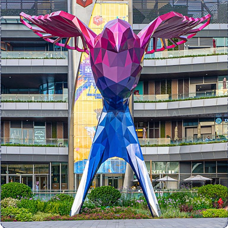 sculpture de jardin d'hirondelle