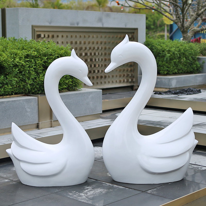 swan couple statue