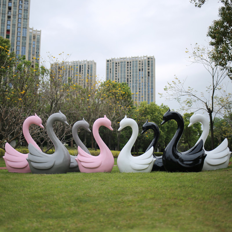 swan couple statue