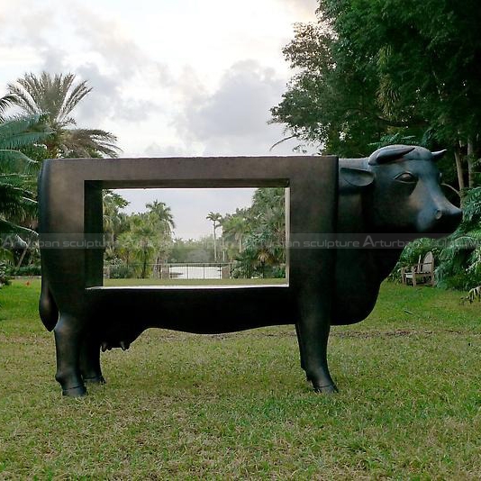 cow art sculpture