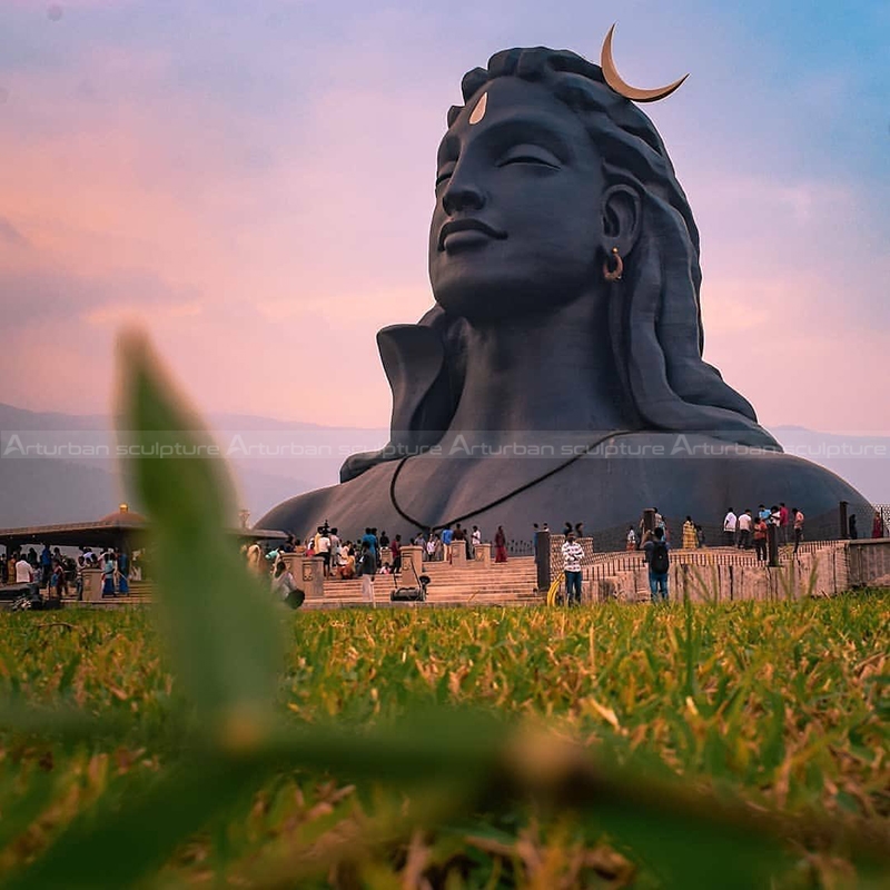 lord shiva sculpture