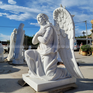 kneeling praying angel statue