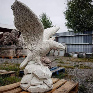 marble eagle statue