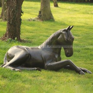 foal figurine