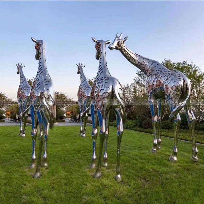 large giraffe statue