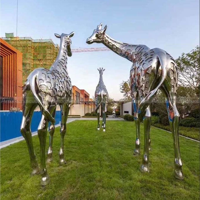 large giraffe statue