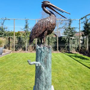 bronze pelican sculpture