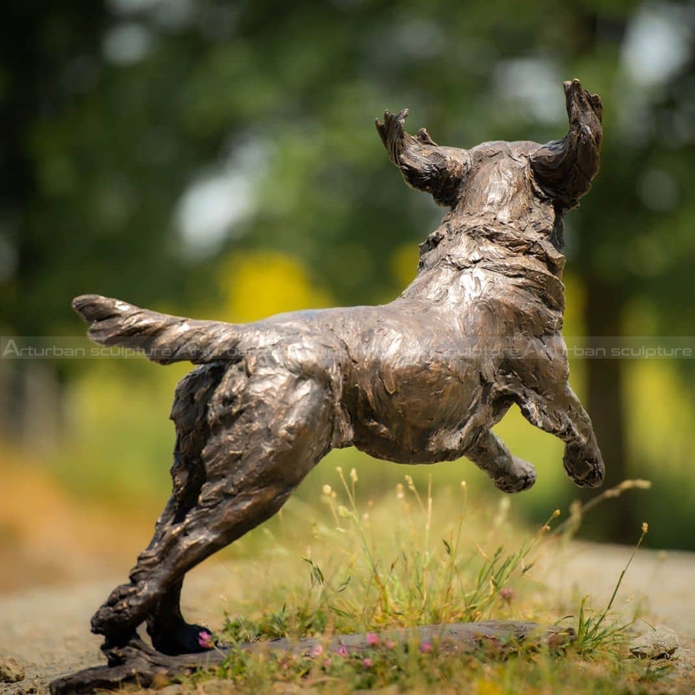 dog statue