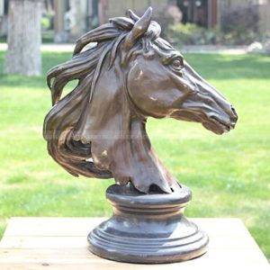 metal horse head sculpture