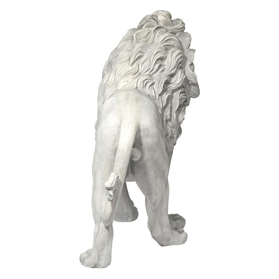 guardian lion statue