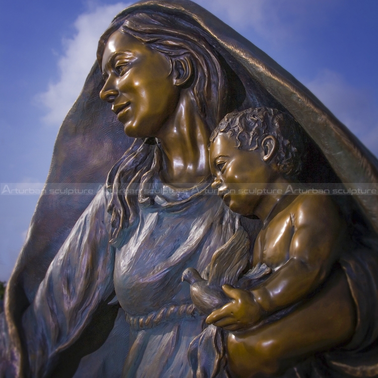 mary and child statue