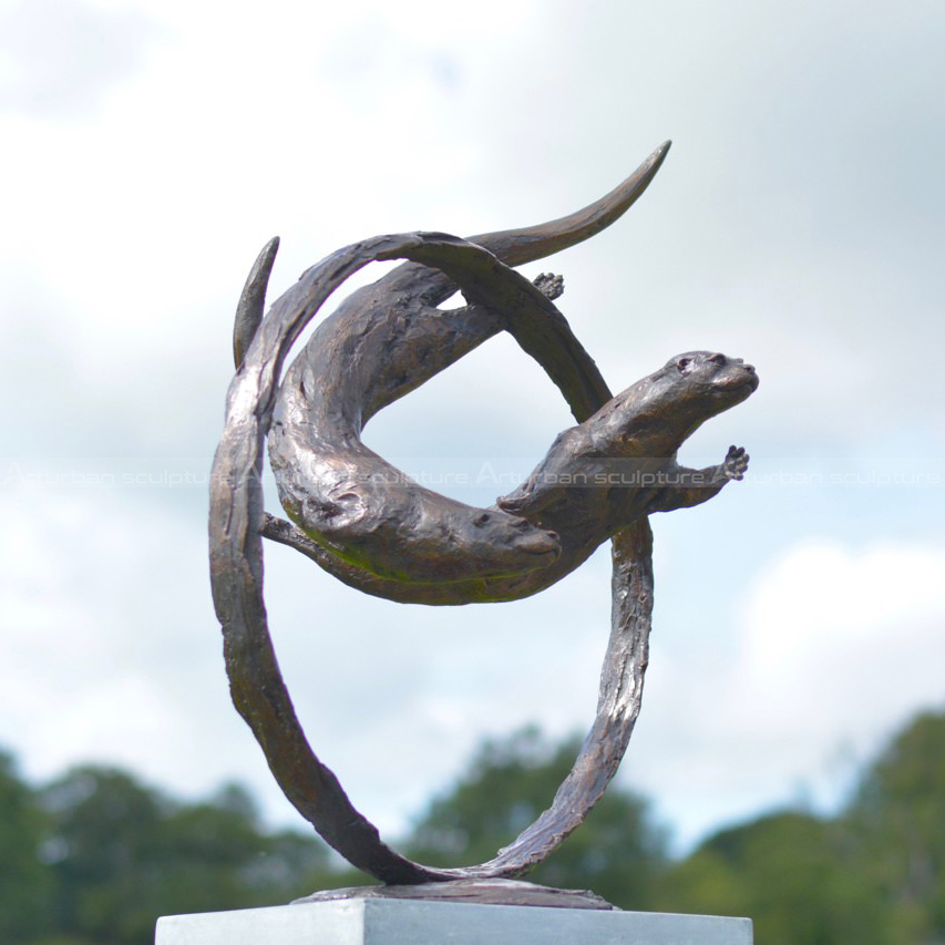 sea otter garden statue
