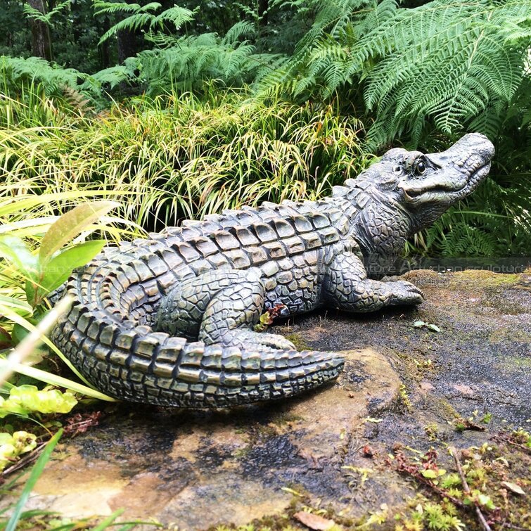 alligator yard ornament
