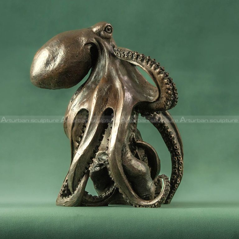 Sculpture de pelouse en pieuvre