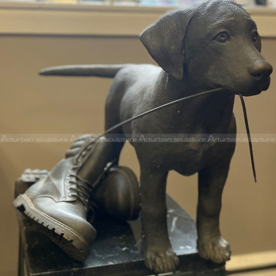 labrador puppy statue