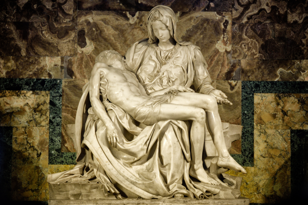 mary holding jesus sculpture