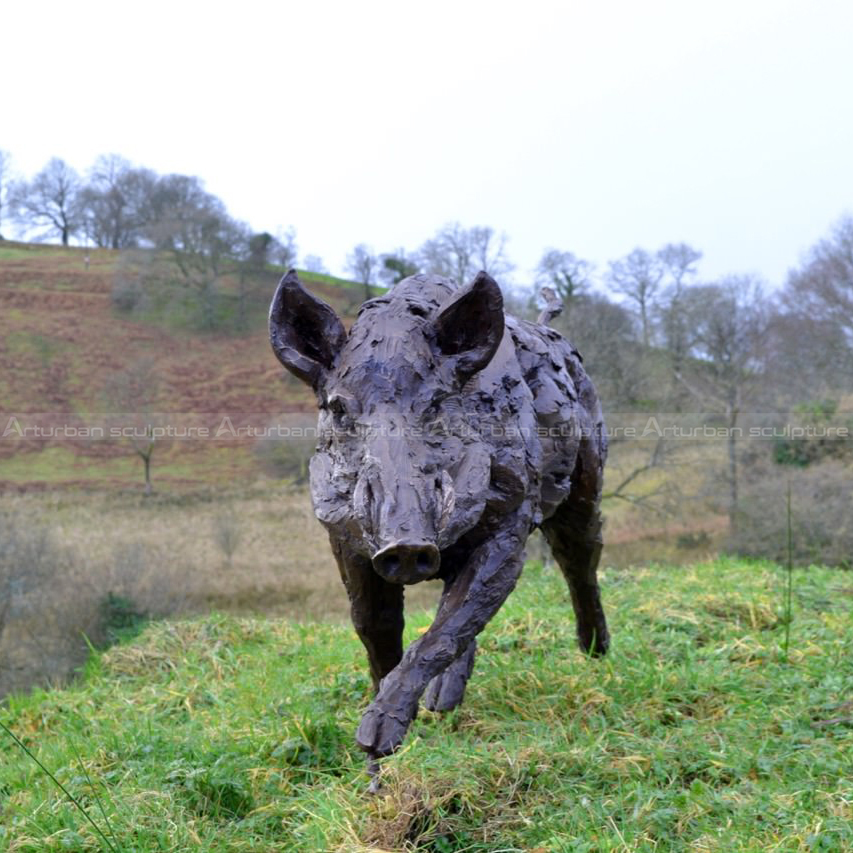 wild boars sculpture