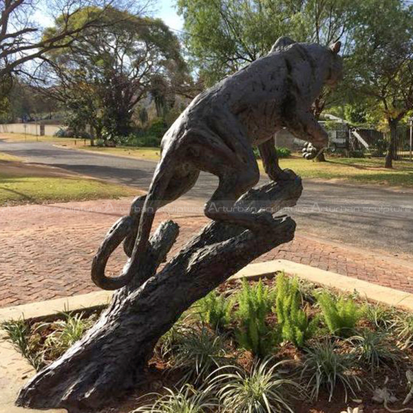 life size cheetah statue