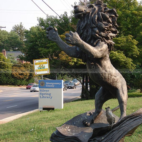 lion yard statue