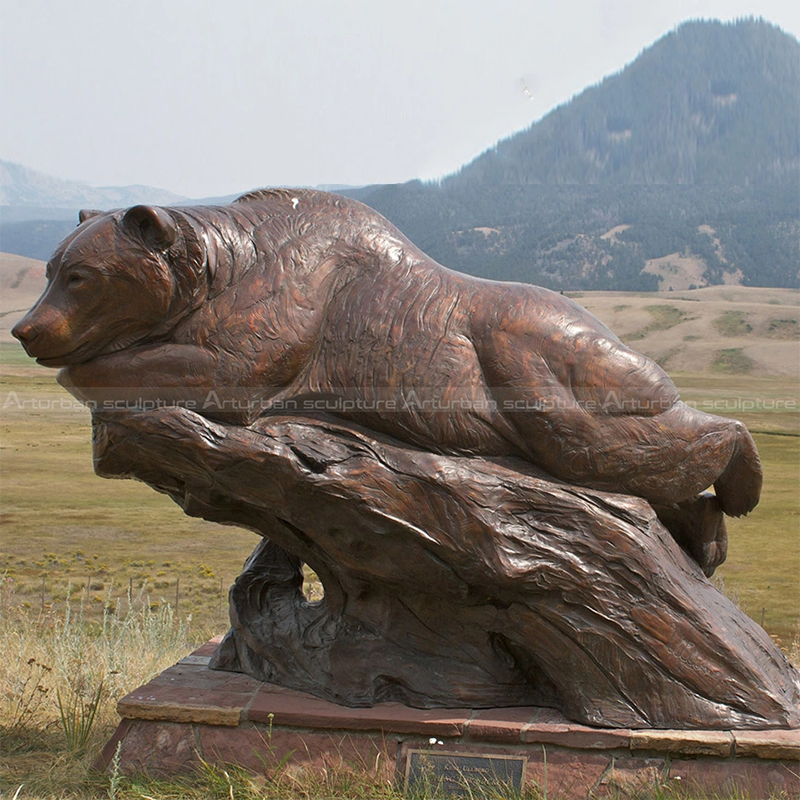 bear lawn statue