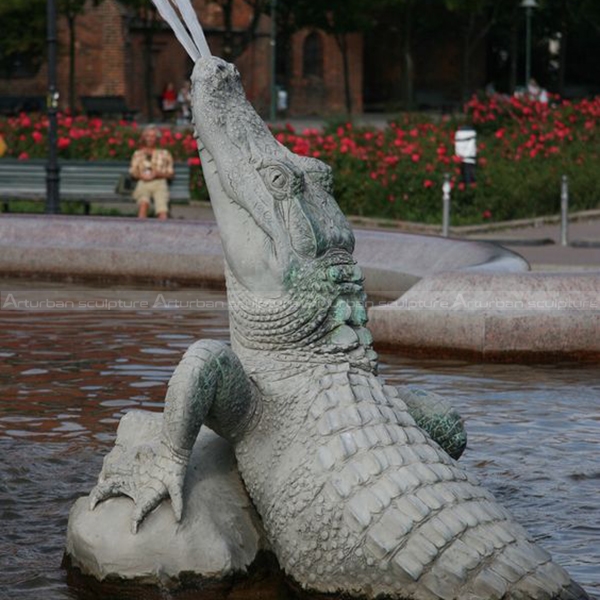 alligator water fountain