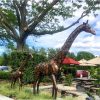 giraffe statue outdoor
