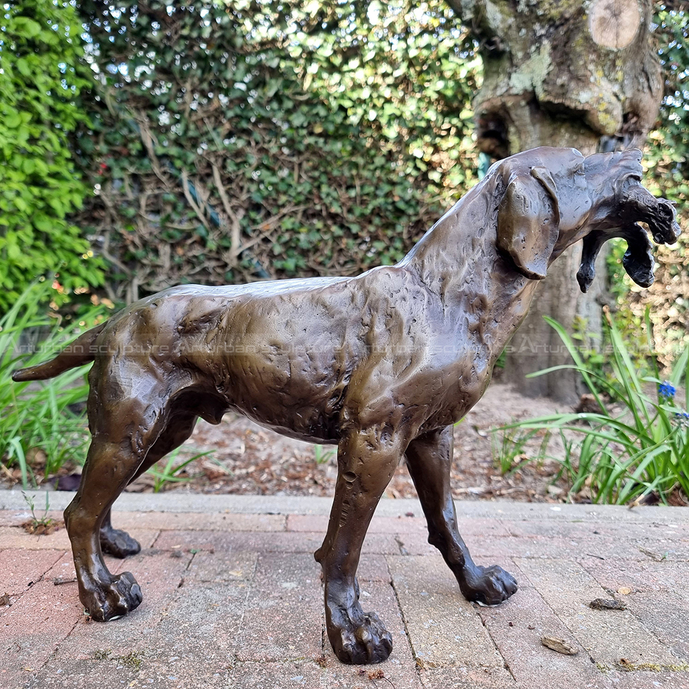 hound dog sculpture