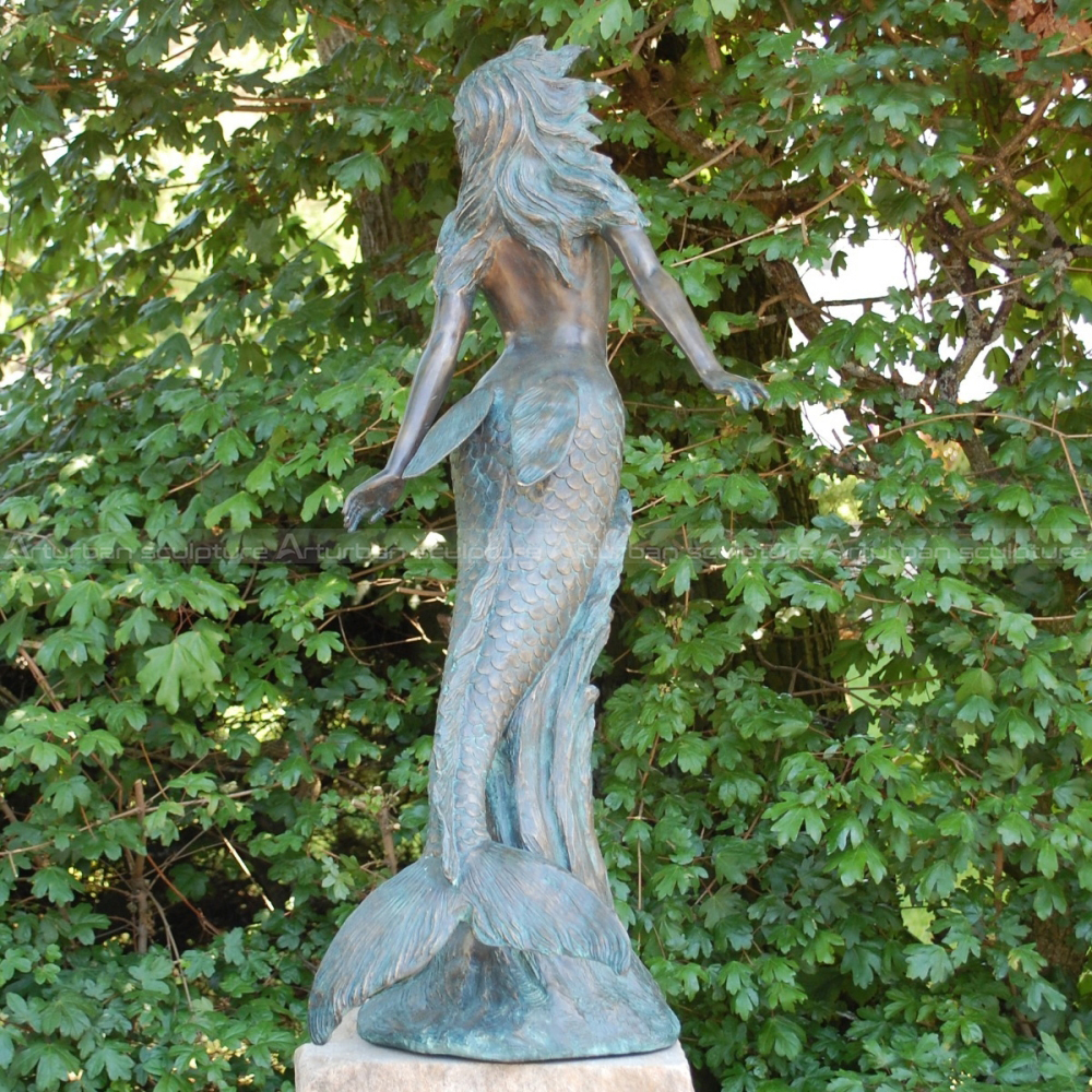 mermaid water fountain