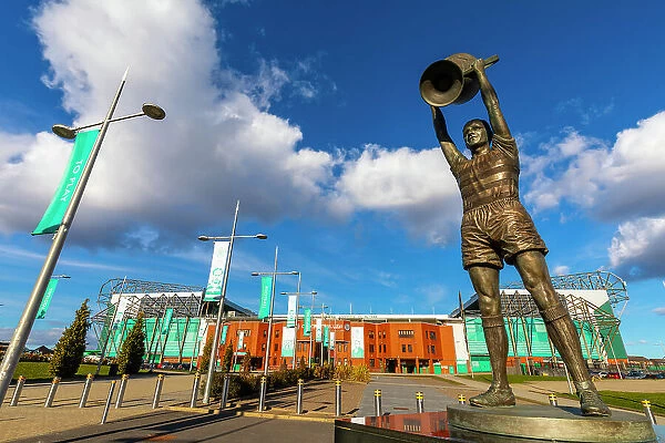 billy mcneill statue celtic park