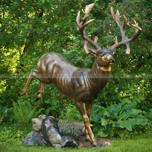 mule deer sculpture