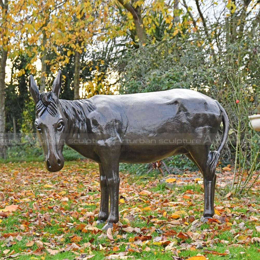 donkey yard statue