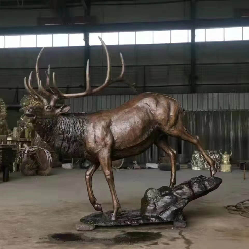 deer bronze statue