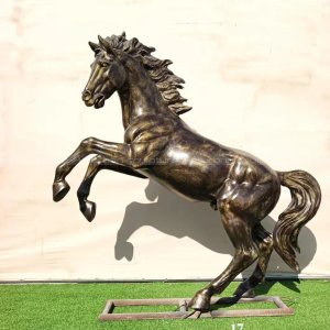 life size horse statue for sale