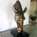 escultura de água parada para venda