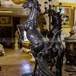 escultura de cavalo de metal para jardim