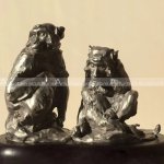 Statue de singe antique