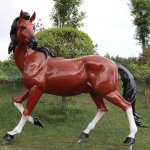 Statues de chevaux en fibre de verre grandeur nature à vendre