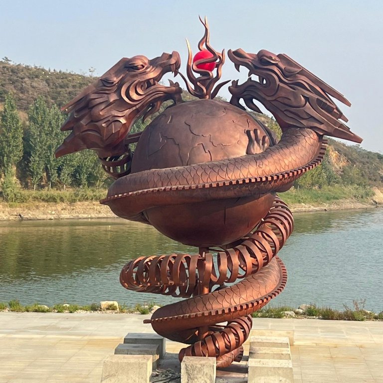 Bronzestatue eines chinesischen Drachen