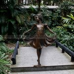 Escultura de Chica Bella Bailarina