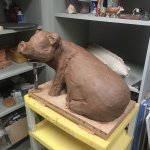 Statue de cochon en métal