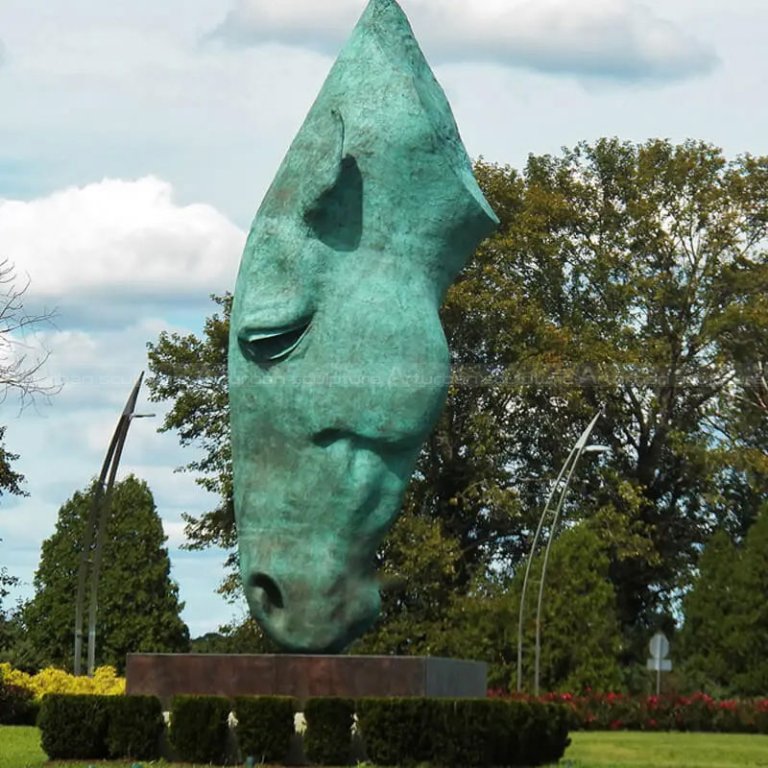 Estátua da Água Estática