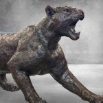 Escultura de Jaguar de Bronce