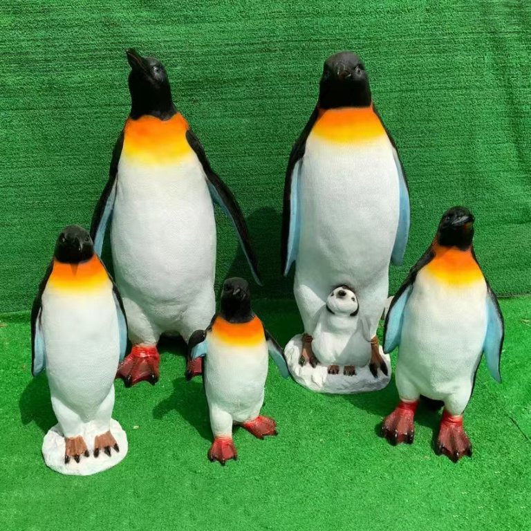 Figurines de Pingouin en Résine